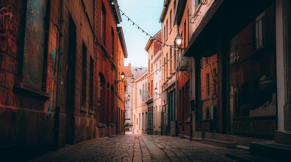 West Somerville/Davis Square — roofing contractor